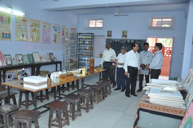 Science Lab_1